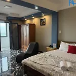 Bờ Sông Hotel