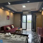 Bờ Sông Hotel