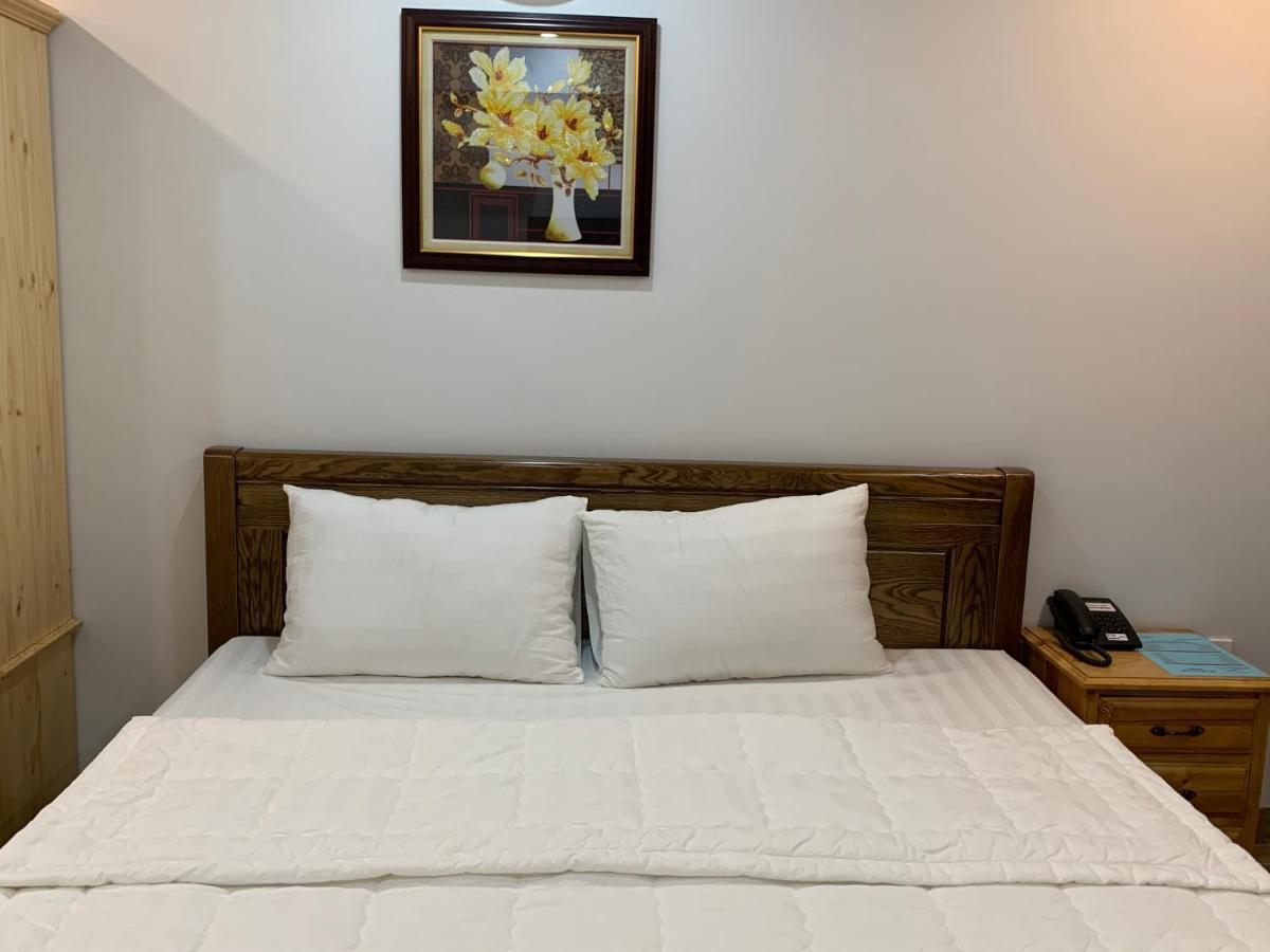 Bờ Sông Khách sạn 2*