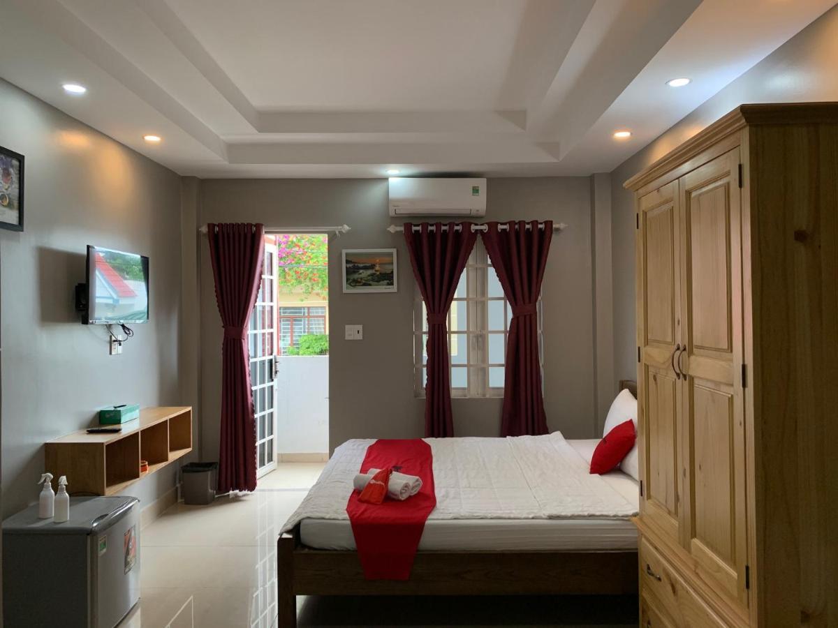 Bờ Sông 2* TP. Hồ Chí Minh