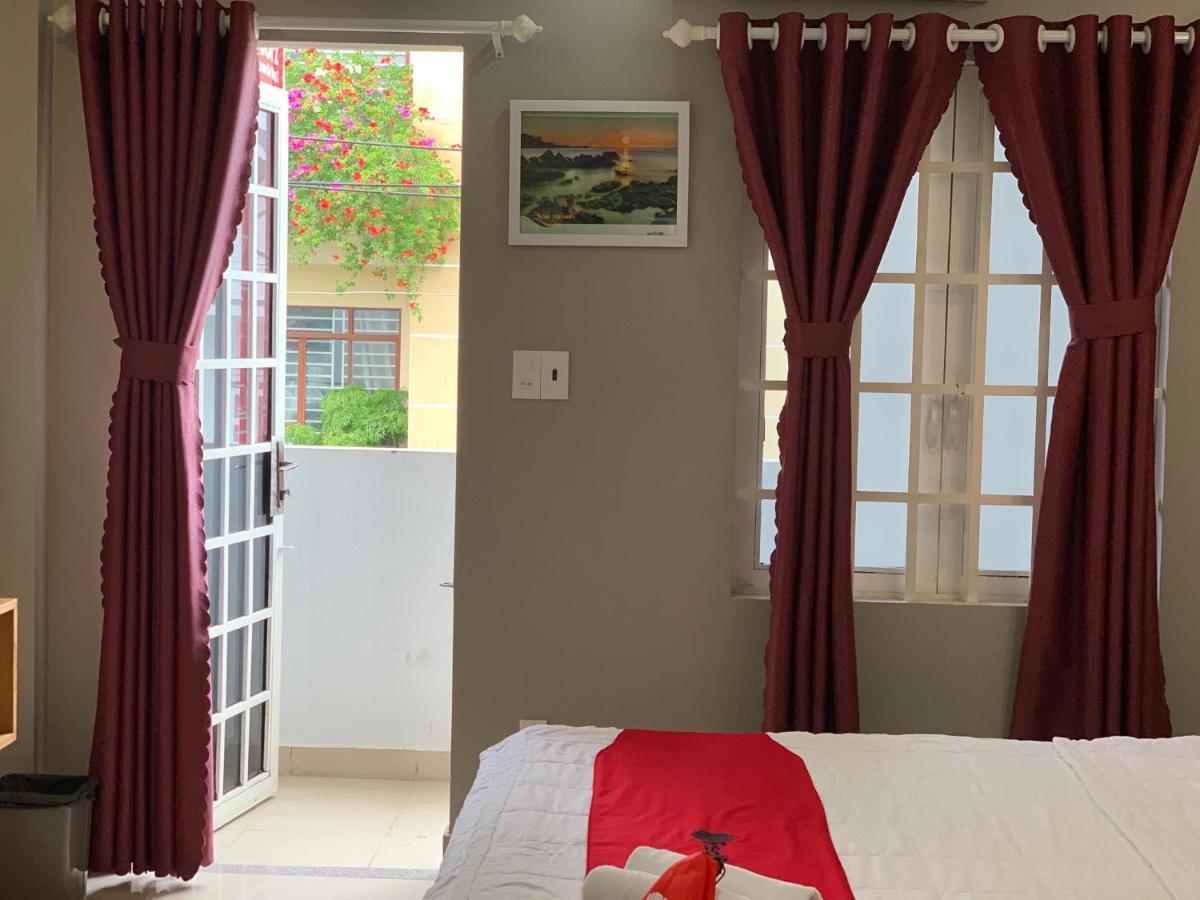 Khách sạn Bờ Sông 2*
